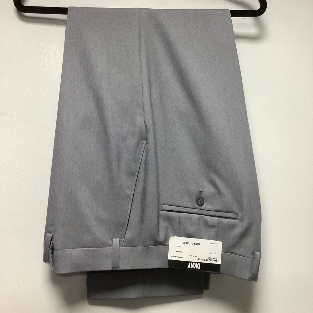 Dkny Brand New 2pc Suit - Picture 9 of 14